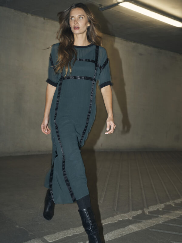 Billie Dress - Nü