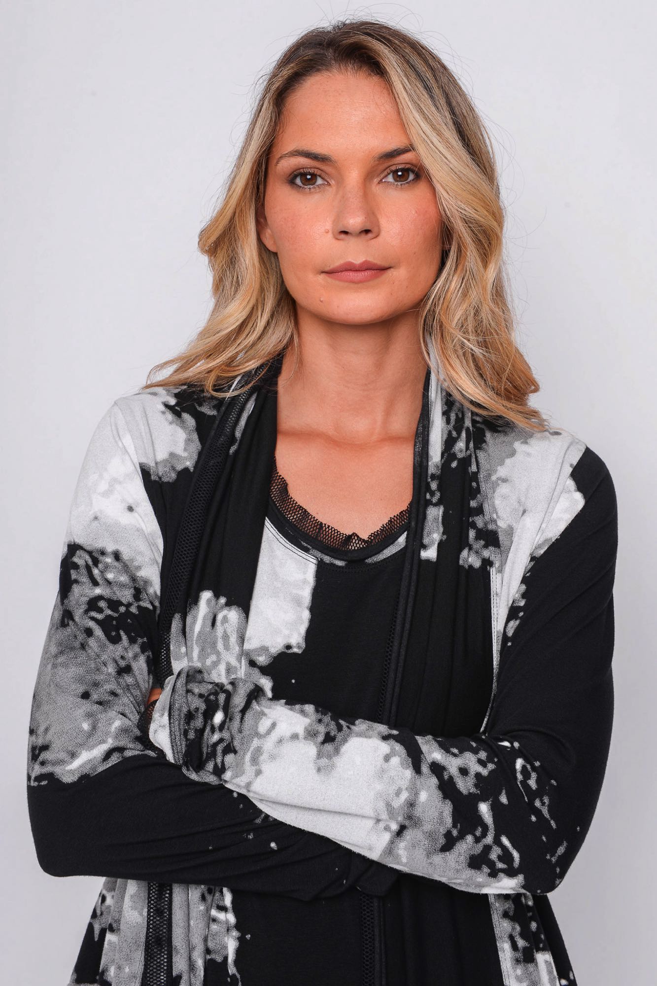 Cardi I am Inspired by You - Black by K&M - Image 2