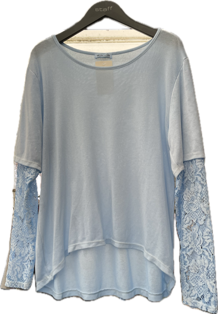 Lyseblå bluse m/blonde ærmer - Janne K