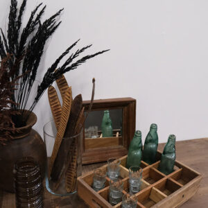 Alternative view of Kanika Trækasse med rum