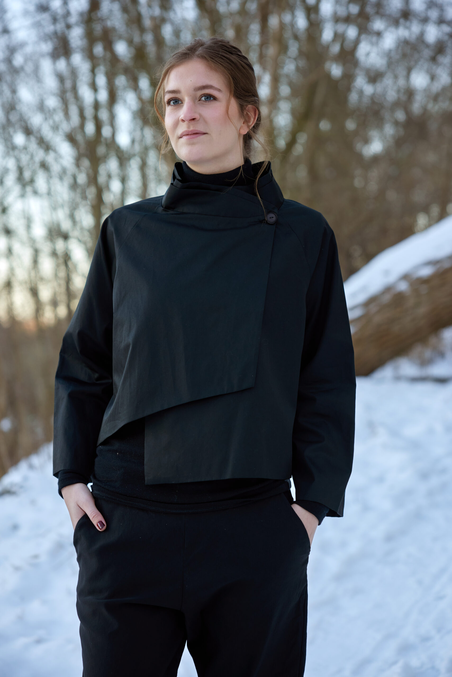 ilAiko Cross Jacket Black - Kvist & Hjord