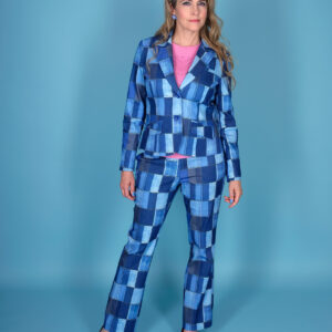 Alternative view of Crossroad - Margot