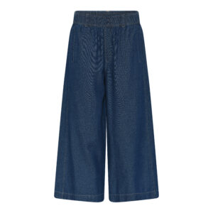 Alternative view of Katalina Ag - Humble